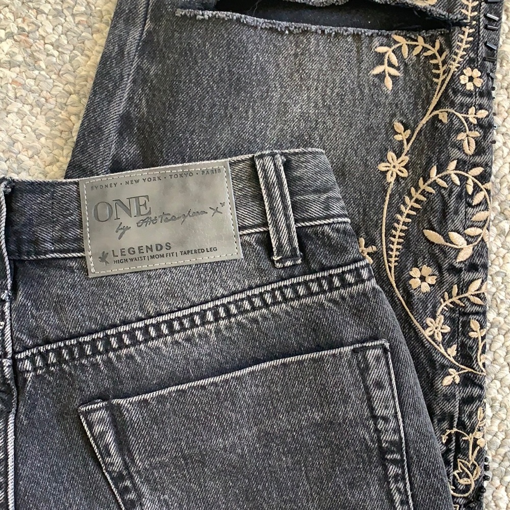 One Teaspoon Mom Jeans
